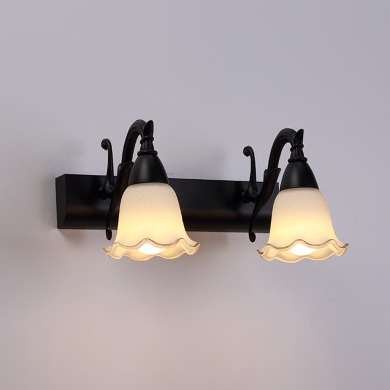 Skørter | 2 Lights Bathroom Lighting American Waterproof Lamp above Mirror in White Glass Shade