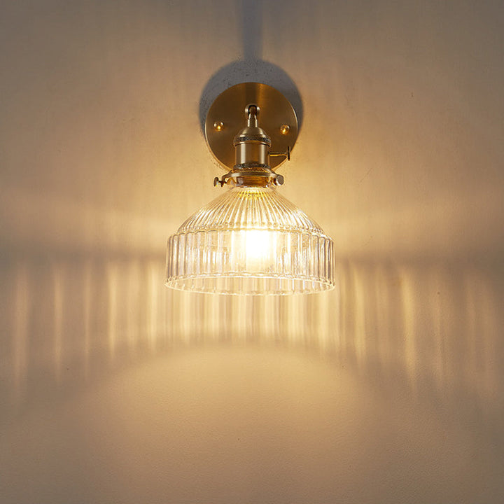 Skørter | Industrial Wall Lamp Pressed Ribbed Glass Wall Light Wall Lamp in Gold Finish for Bedroom