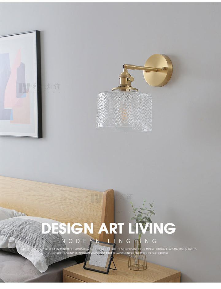 Skørter | Brass industrial wall lamp adjustable wall lamp for bedroom hotel in glass shade