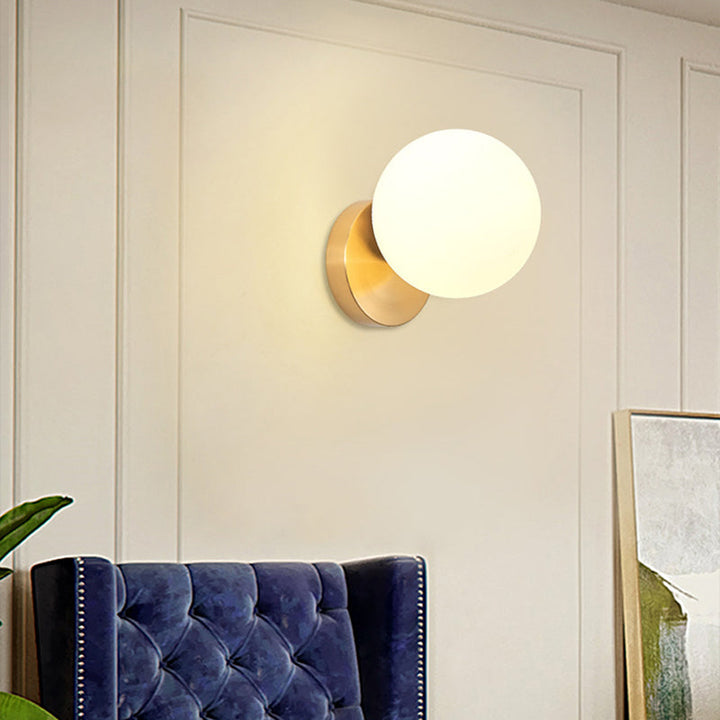Skørter | Modern Simplicity Wall Lamp 1 Light Metal Wall Lamp with Glass Ball Shade