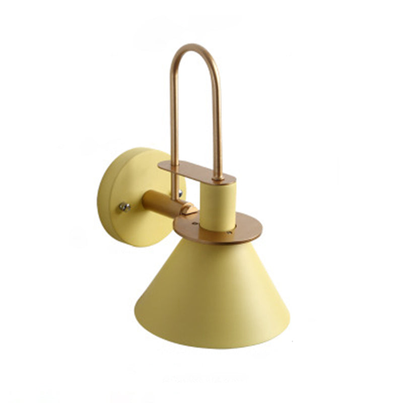Skørter | Macaroon Style Wall Light Metal Colorful Wall Lamp for Hotel Bedroom