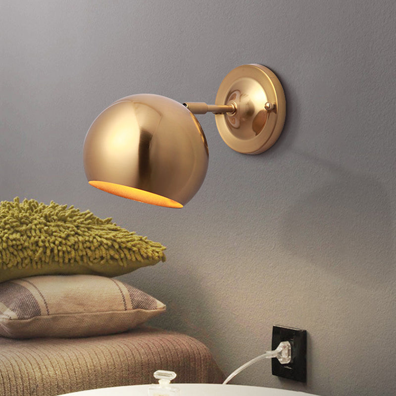 Skørter | Postmodern Personality Wall-Mounted Light Fixture 1 Head Metal Wall Lamps for Bedroom
