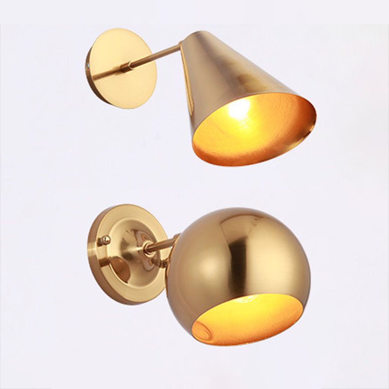 Skørter | Postmodern Personality Wall-Mounted Light Fixture 1 Head Metal Wall Lamps for Bedroom
