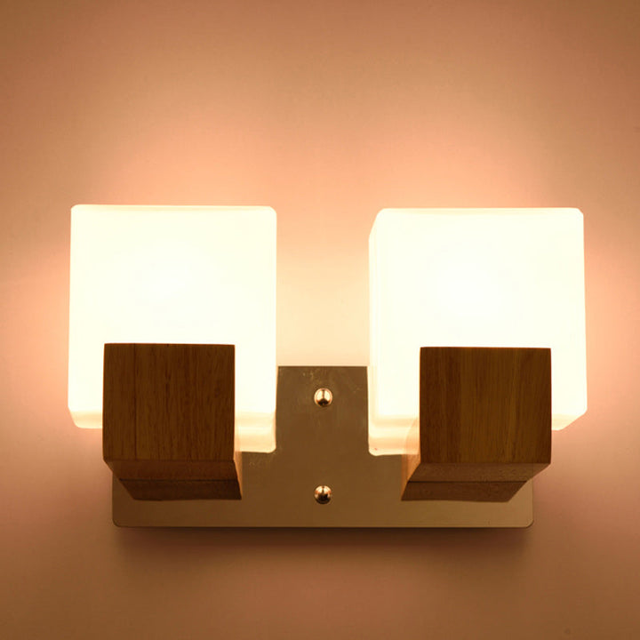 Skørter | Square Shape Wooden Wall Mount Light Modern Simple Glass Shade Wall Lamp for Bedroom