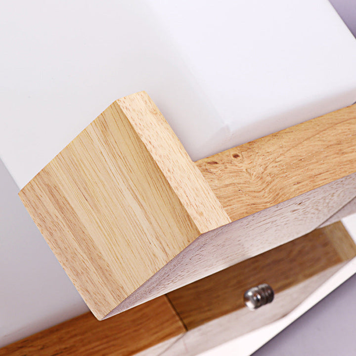 Skørter | Square Shape Wooden Wall Mount Light Modern Simple Glass Shade Wall Lamp for Bedroom