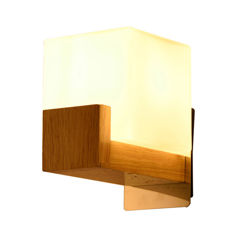 Skørter | Square Shape Wooden Wall Mount Light Modern Simple Glass Shade Wall Lamp for Bedroom