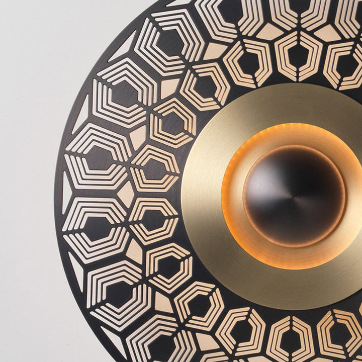 Skørter | LED Metal Flush Wall Sconce Colonialist Brass Circular Porch Wall Mount Light Fixture
