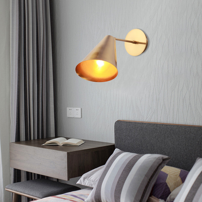 Skørter | Feathered Conical Iron Wall Lamp Simplicity 1 Light Gold Finish Wall Lighting Ideas