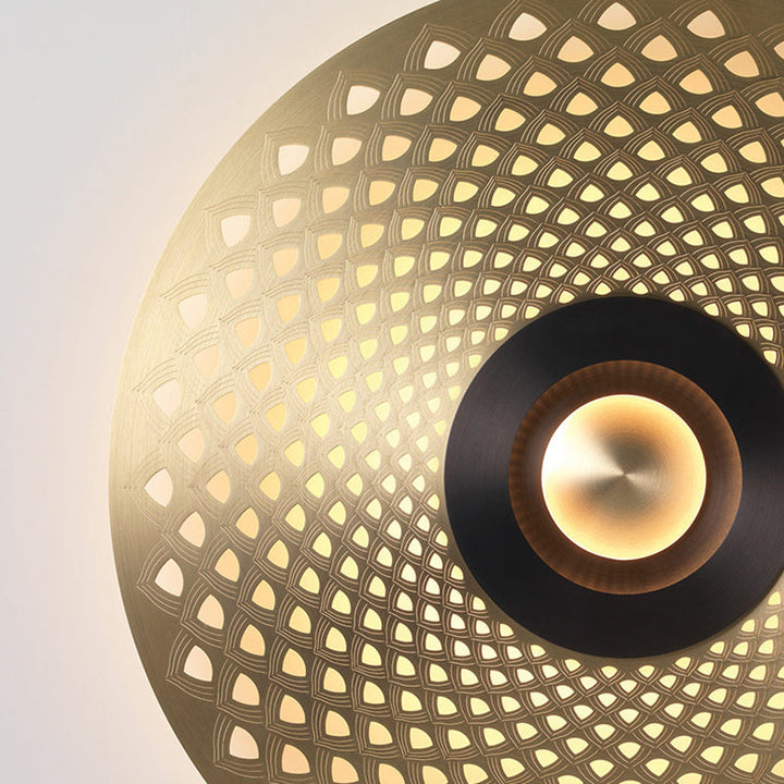 Skørter | Colonial Round Wall Mounted Lighting LED Metal Ceiling Light in Gold for Bedroom