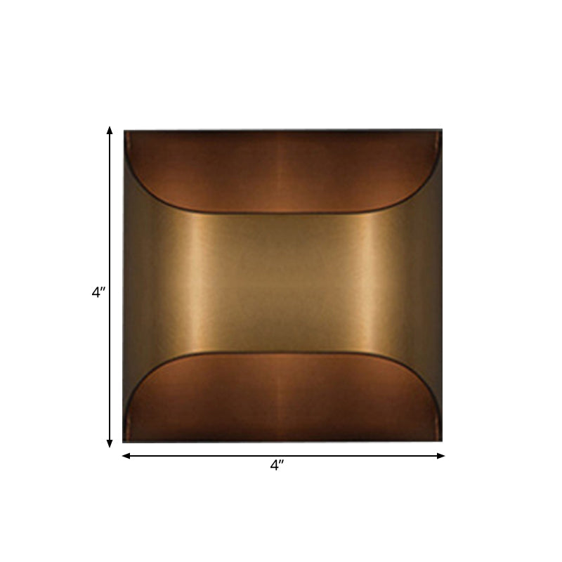 Skørter | Colonial Square/Rectangular Wall Lamp 1 Main Metal Surface Mounted Wall Lamp in Brass for Bedroom