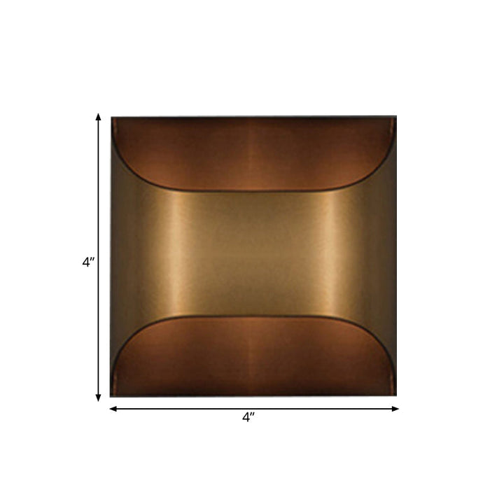 Skørter | Colonial Square/Rectangular Wall Lamp 1 Main Metal Surface Mounted Wall Lamp in Brass for Bedroom