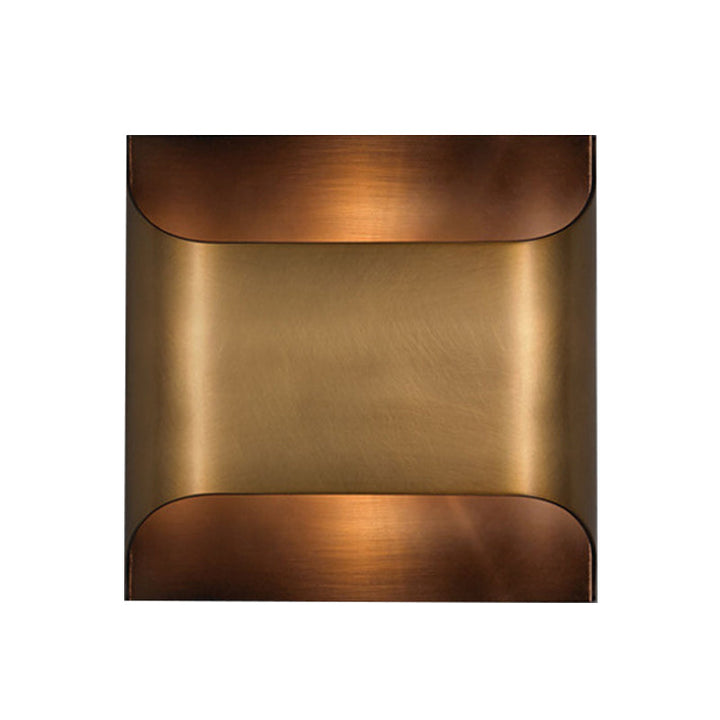 Skørter | Colonial Square/Rectangular Wall Lamp 1 Main Metal Surface Mounted Wall Lamp in Brass for Bedroom
