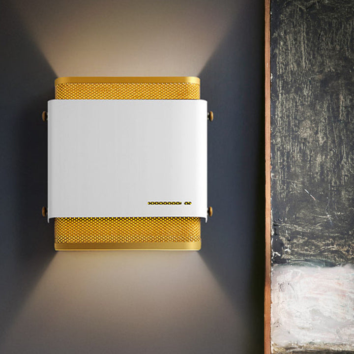 Skørter | Metal Black/White Flush Mount Square LED Colonialism Wall Light for Living Room