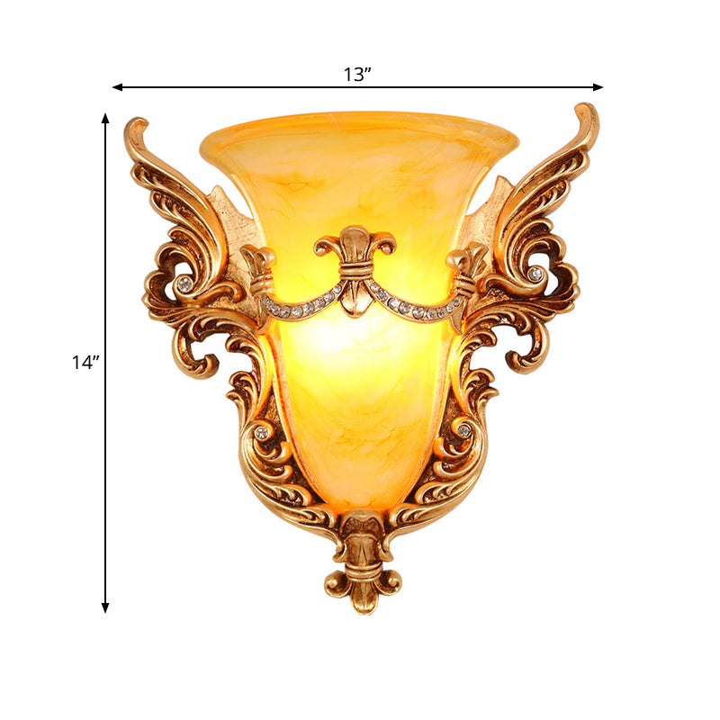 Skørter | Bell Frosted Glass Wall Lamp Colonial 1 Lamp Living Room Ceiling Light in White/Gold/White and Gold