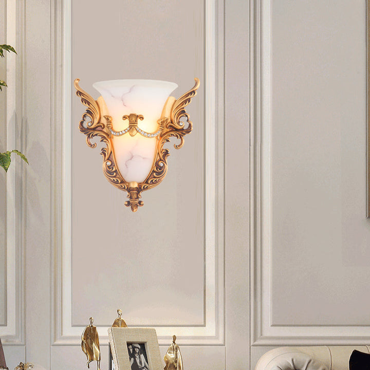 Skørter | Bell Frosted Glass Wall Lamp Colonial 1 Lamp Living Room Ceiling Light in White/Gold/White and Gold