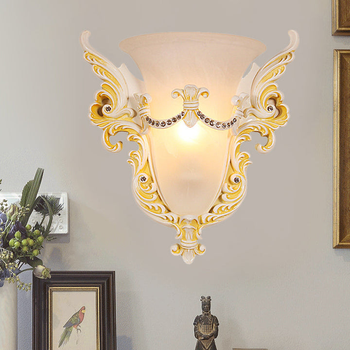 Skørter | Bell Frosted Glass Wall Lamp Colonial 1 Lamp Living Room Ceiling Light in White/Gold/White and Gold