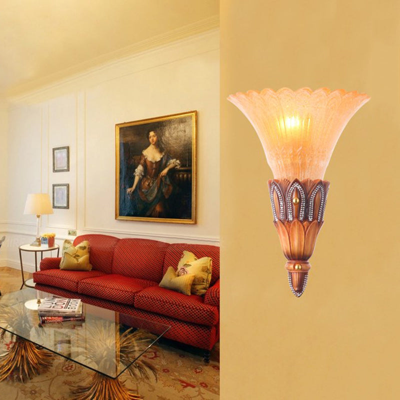 Skørter | Textured Glass Flower Sconce Light Colonial Single Head Living Room Flush Mount Wall Light in Brown