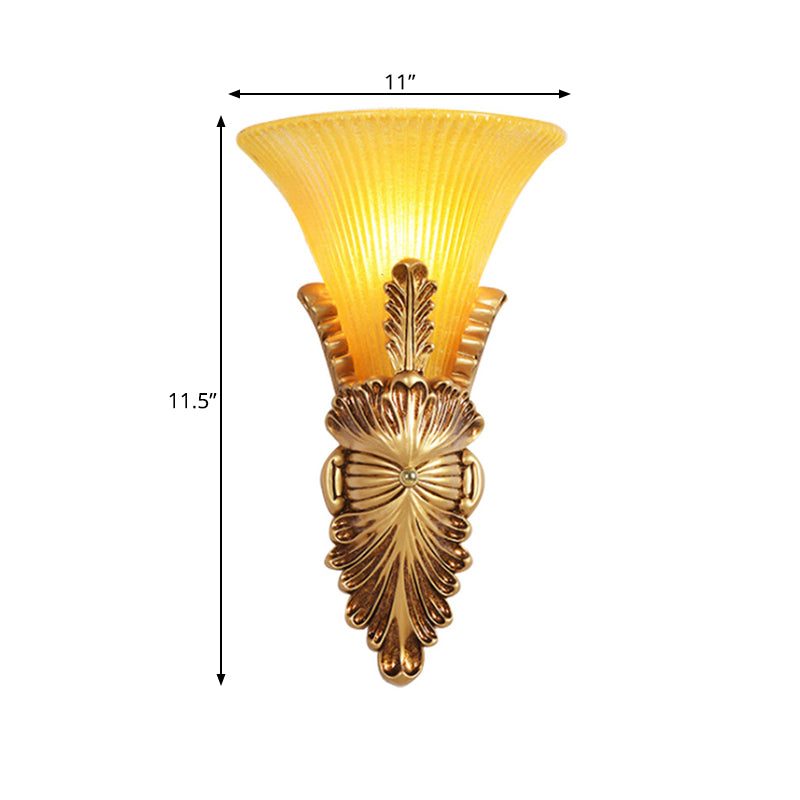 Skørter | Amber Glass Gold Wall Lighting Flared Single Bulb Colonialism Sconce Light Fixture for Hallway
