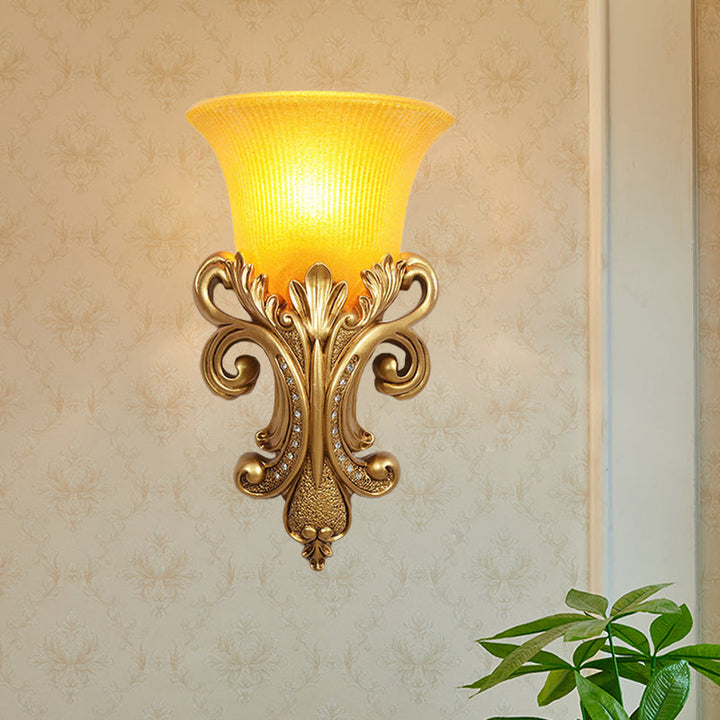 Skørter | Colonial Bell Flush Mount 1 Head Prism Glass Wall Sconce Lighting in Gold for Living Room