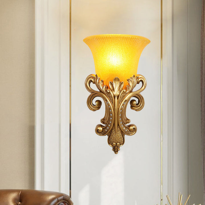 Skørter | Colonial Bell Flush Mount 1 Head Prism Glass Wall Sconce Lighting in Gold for Living Room