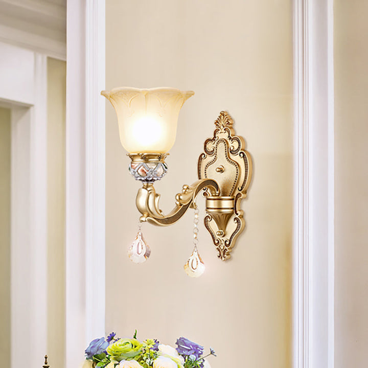 Skørter | 1 Light Petal Wall Mount Light with Engraved Arm Vintage White Glass Wall Lamp in Gold Finish