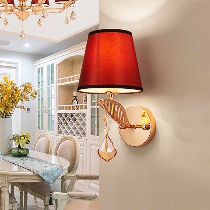 Skørter | Fabric White/Red/Blue Wall Lamp Tapered Bell 1-Light Traditional Wall Lamp for Bedroom with Crystal Drop