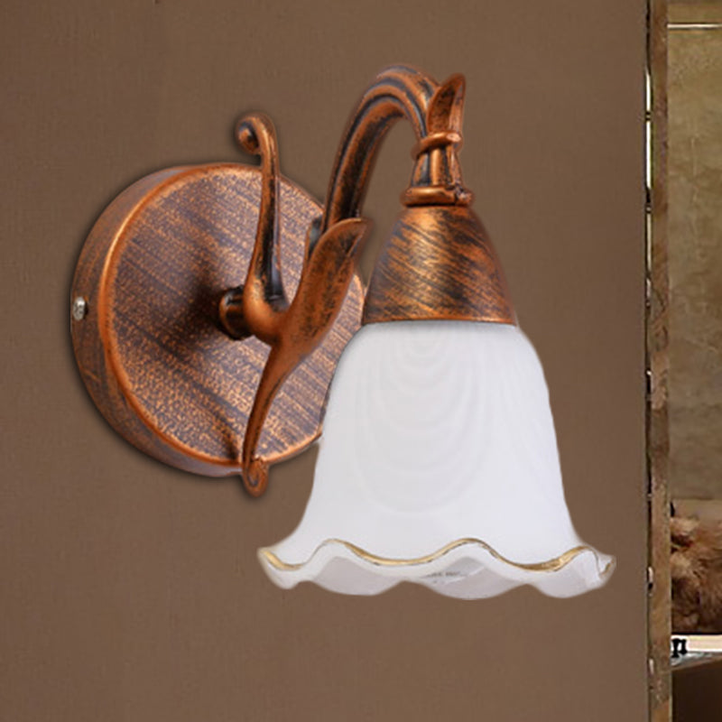 Skørter | 1/2/3-Head Wall Lamp Traditional Style Petal Shade Frosted Glass and Metal Wall Lamp in Copper/White