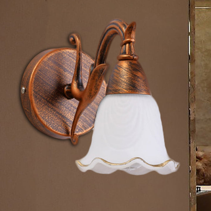 Skørter | 1/2/3-Head Wall Lamp Traditional Style Petal Shade Frosted Glass and Metal Wall Lamp in Copper/White