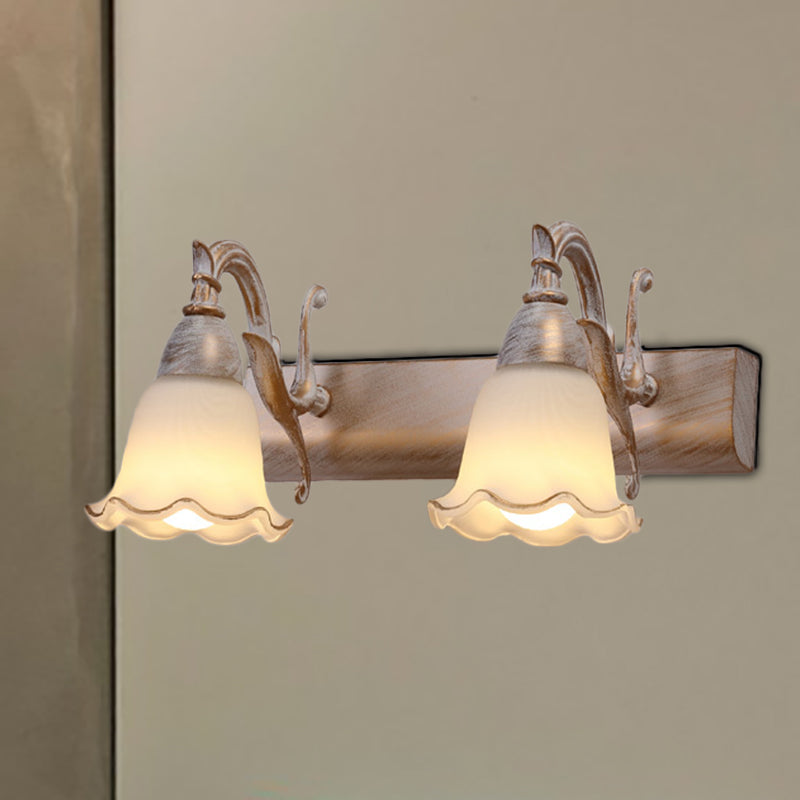 Skørter | 1/2/3-Head Wall Lamp Traditional Style Petal Shade Frosted Glass and Metal Wall Lamp in Copper/White