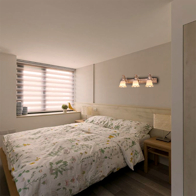 Skørter | 1/2/3-Head Wall Lamp Traditional Style Petal Shade Frosted Glass and Metal Wall Lamp in Copper/White