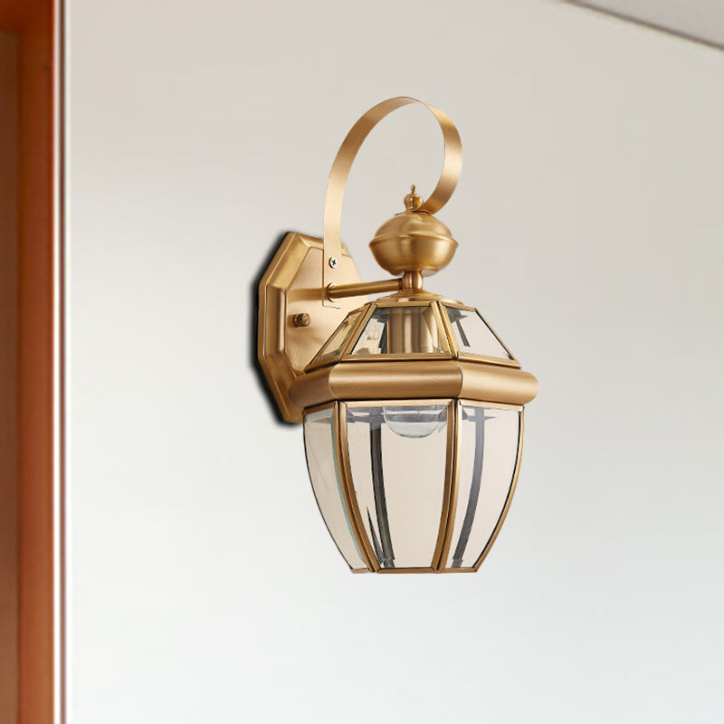 Skørter | Traditional Urn Wall Lamp Metal 1 Lamp Wall Mounted Lighting in Brass for Dining Room