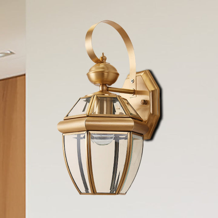 Skørter | Traditional Urn Wall Lamp Metal 1 Lamp Wall Mounted Lighting in Brass for Dining Room