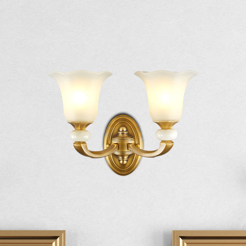 Skørter | Gold Finish 1/2-Bulb Wall Lamp Classic Style Milk White Glass Flower Wall Fixture for Hallway