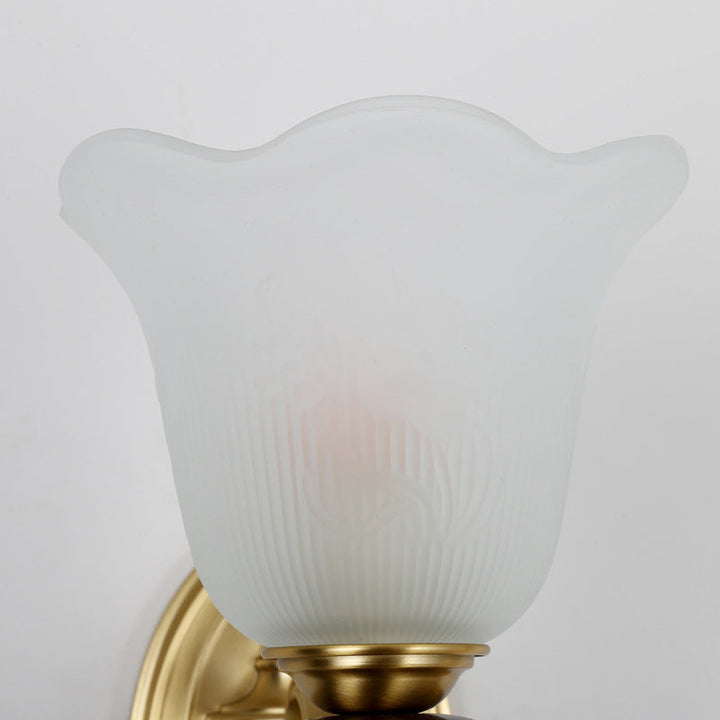 Skørter | 1/2-Bulb Sconces Light Fixture with Petal Shade Frosted Glass Traditional Stylish Bedroom Wall Mounted Light in Gold