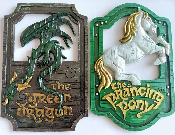 Lisslune | Magical resin spirit ornament with dragon or horse pendant
