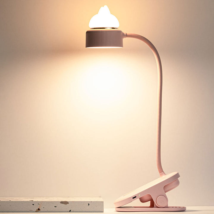 Lisslune | GlowLamp - Modern LED table lamp with cat ear design