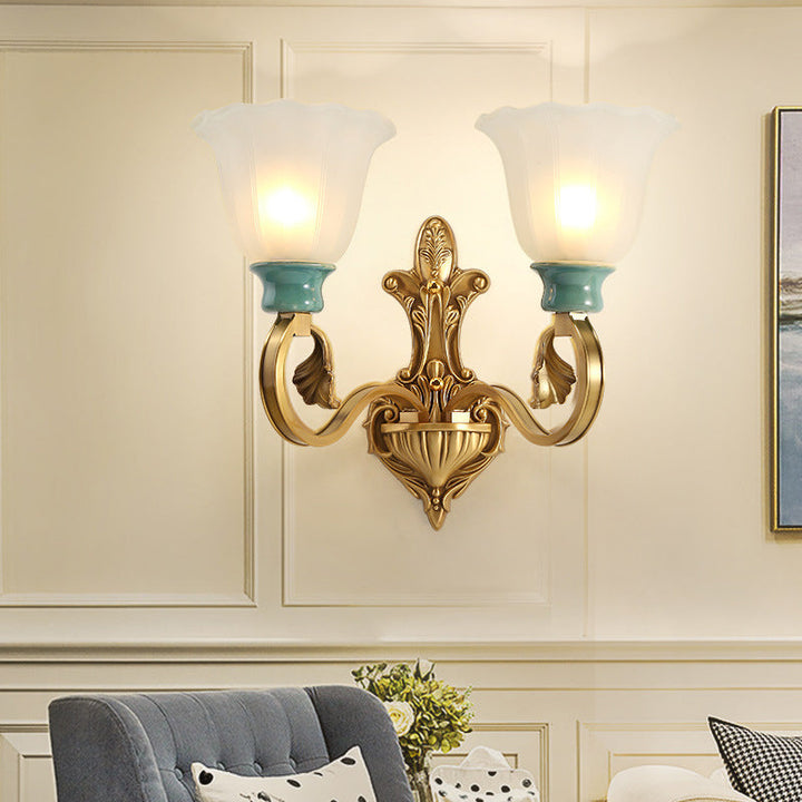 Skørter | Petal Shade Bedroom Wall Mount Lamp Vintage Stylish Frosted Glass 1/2-Bulb Gold Finish Wall Light