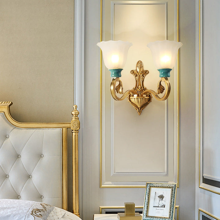 Skørter | Petal Shade Bedroom Wall Mount Lamp Vintage Stylish Frosted Glass 1/2-Bulb Gold Finish Wall Light