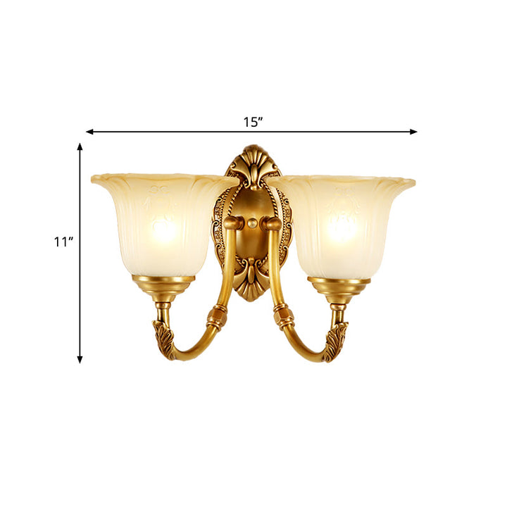 Skørter | Metal Curved Wall Lamp Classic Style 1/2-Ball Bedroom Wall Lamp with Opal Glass Petal Shade