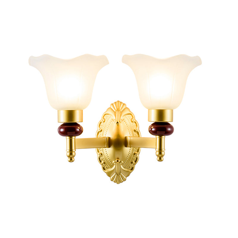 Skørter | 1/2-Head Wall Lamp with Petal Shade Opal Glass Vintage Style Bedroom Wall Lamp in Gold