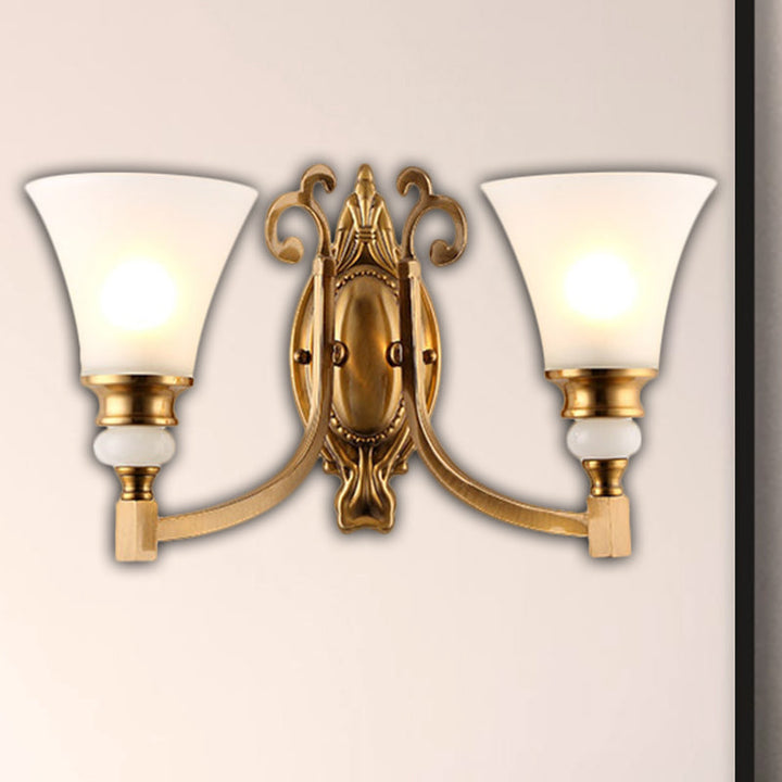 Skørter | Flared Shade Bedroom Wall Lighting Vintage Style Frosted Glass 1/2-Light Brass Finish Wall Lamp