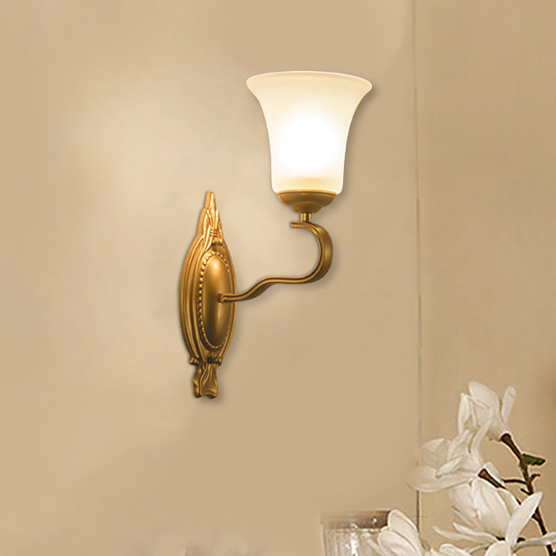 Skørter | Bell Opal Glass Wall Light Vintage Style 1/2-Head Hall Wall Mount Light in Gold
