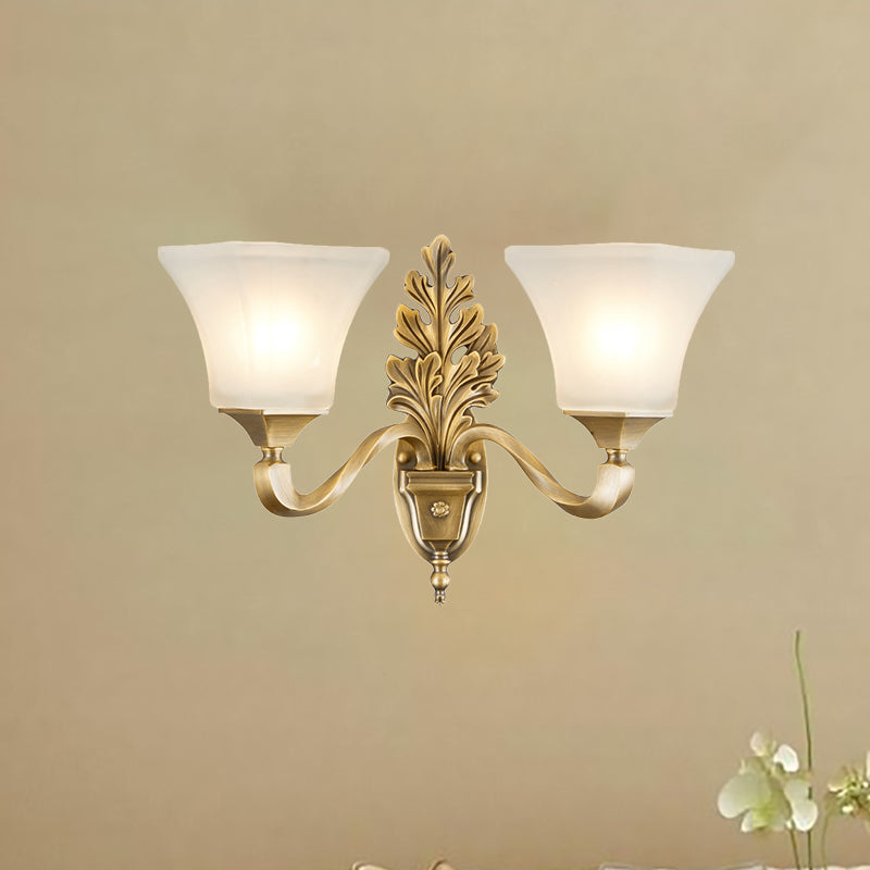 Skørter | Gold 1/2-Light Wall Lamp Vintage Style Opal Glass Bell Shade Wall Mount Lighting for Living Room