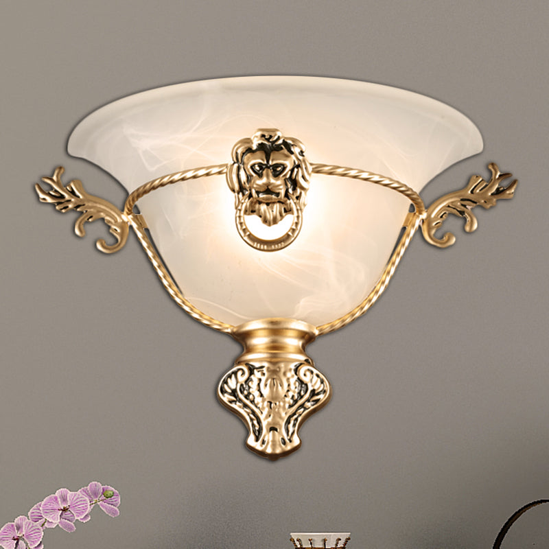 Skørter | 1 Bulb Trumpet Wall Lamp Colonial Opal Glass Wall Light with Copper/Brass Lion Metal Decor for Nightstand