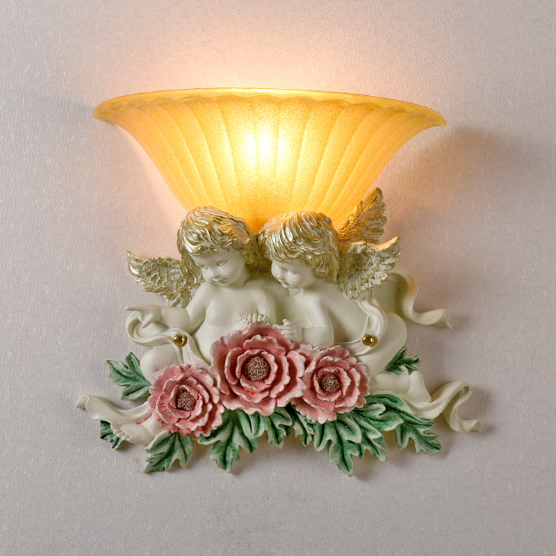 Skørter | Curved Frosted Glass Wall Lamp Retro Style 1-Light Yellow Flush Wall Lamp with Pink/Beige Rose Details