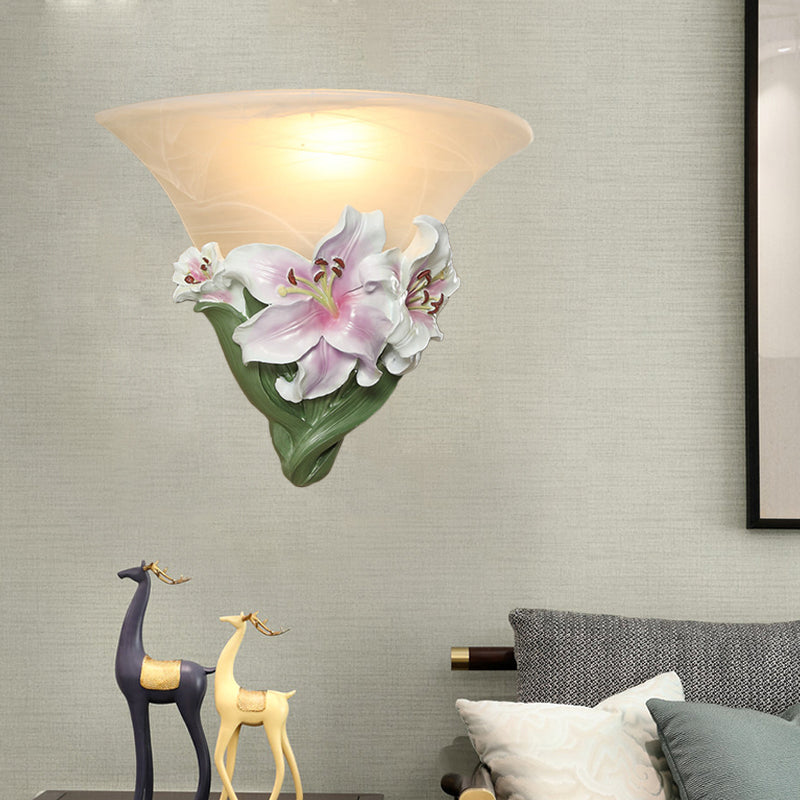 Skørter | White/Pink Lily Wall Lamp Contemporary Resin 1 Head Wall Lighting Ideas with Frosted Glass Lampshade