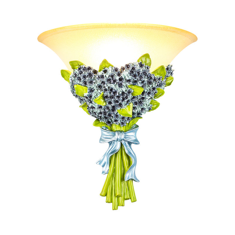 Skørter | Single Flush Wall Light Contemporary Gypsophila Resin Wall-Mounted Light Fixture in Green