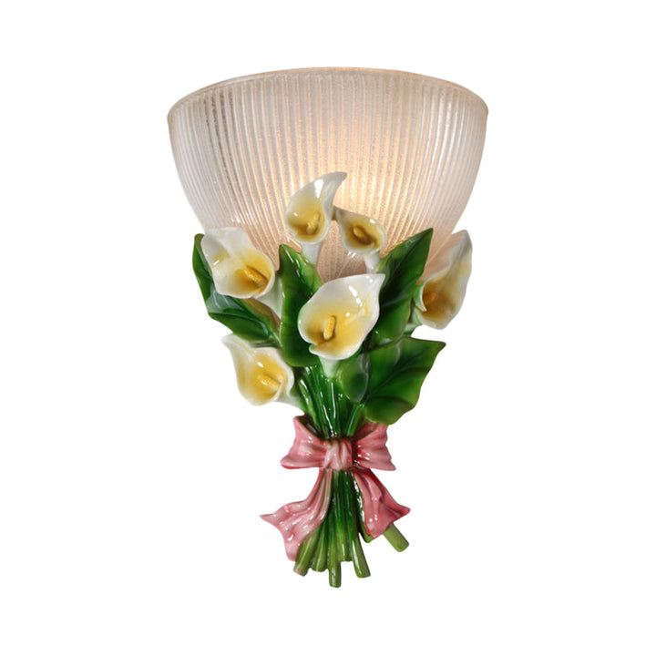 Skørter | Dome-shaped Wall Lamp Modern Style Ribbed Glass 1 Lamp White Sconce Light with Green Bouquet Detail