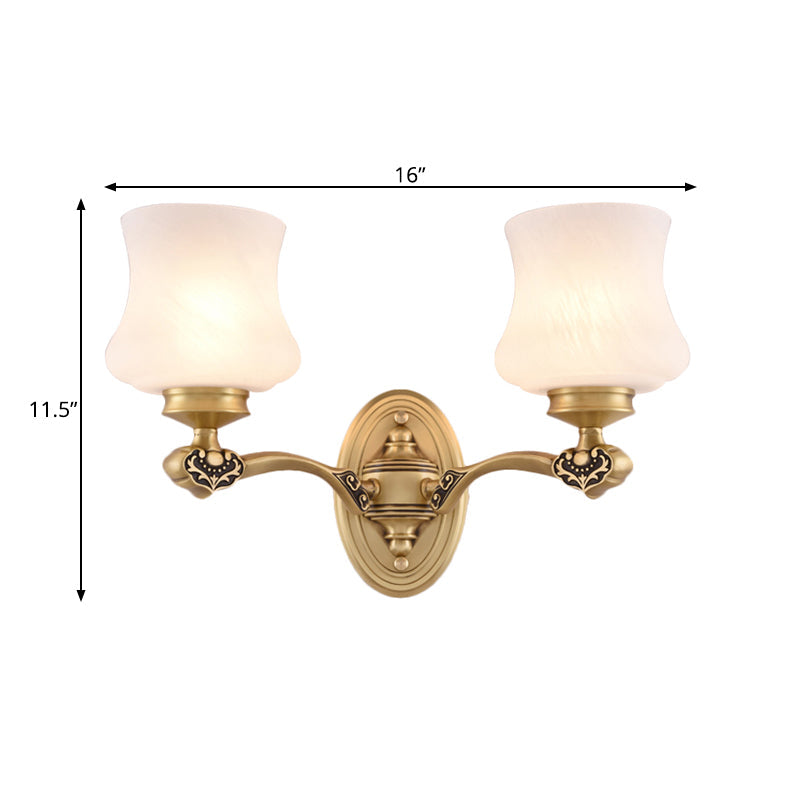Skørter | 1/2-head Wall Mount Lighting Vintage Style Bell Shade White Glass Wall Lamp in Brass for the Living Room