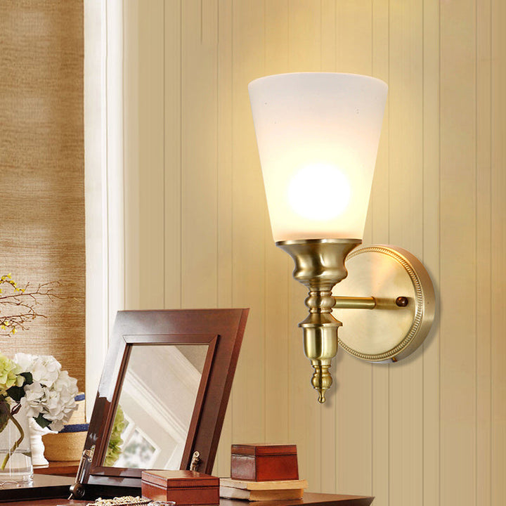 Skørter | Frosted Glass Conical Wall Lamp Vintage Style 1/2-Cup Indoor Wall Lighting in Brass